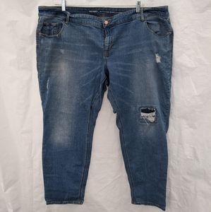 Old Navy Distressed Boyfriend Skinny Jeans 24